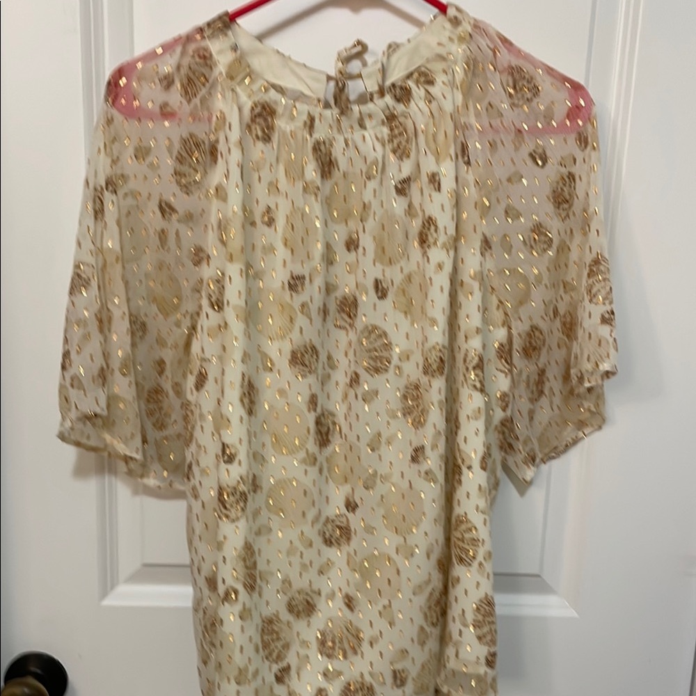 Elegant Gold Floral Women's Top seashell
